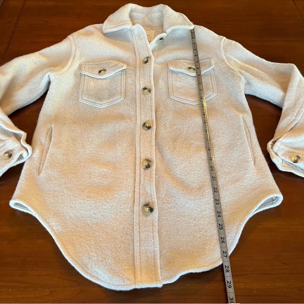 Aritzia Wilfred Free 100% Merino Wool The Ganna Shacket Shirt Jacket XS - Picture 9 of 10